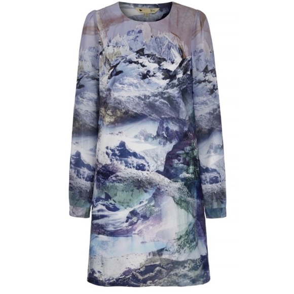 Yumi Dresses & Skirts - Yumi (UK) Japanese Mountain Wave‎ Shift Dress Size XS (D1-6)